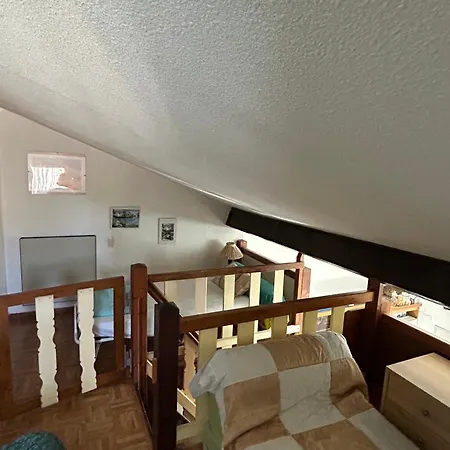 Holiday home Pavillon Avec Mezzanine, Piscine Et Commodites A Proximite - - Fr-1-732-73 *
